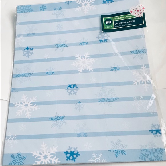 New 90 Snowflake Address Labels Blue and White Snowflakes - Picture 5 of 15